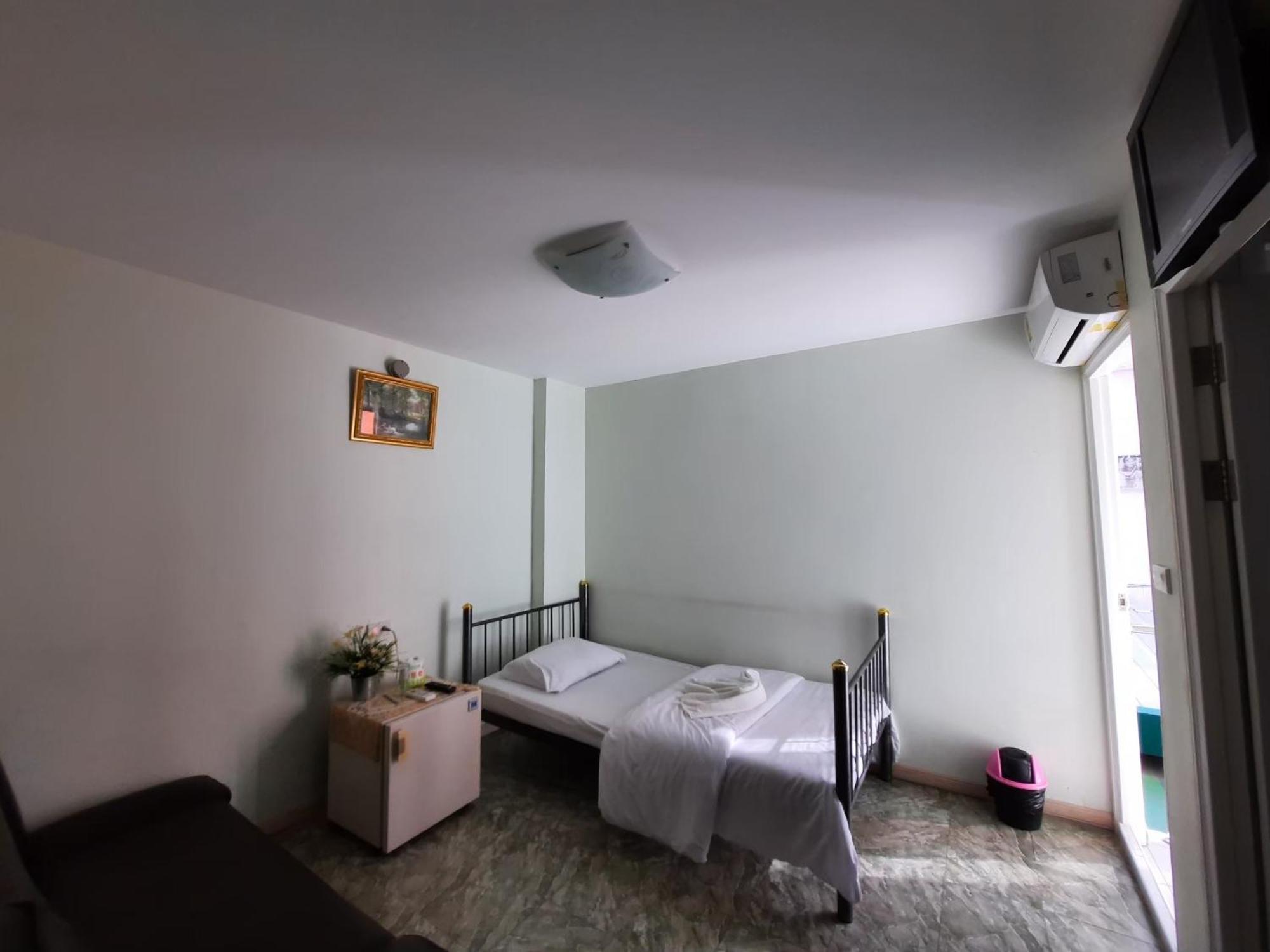 Hotel Sp Park Thaphra à Bangkok Extérieur photo